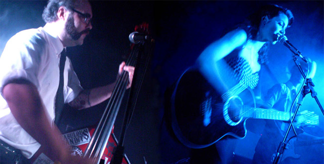 Shows: Billys Bastardos e Mary Lee & The Sideburn Brothers