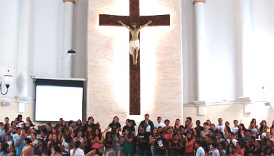 Dom Anuar lança o Dia Nacional da Juventude em Maringá