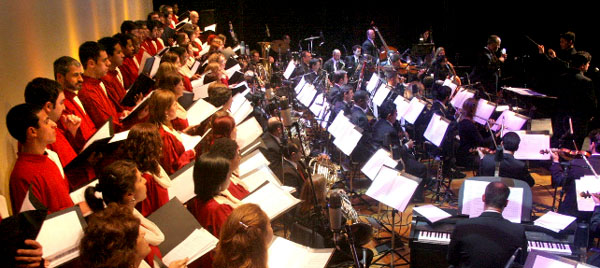 Música: Orquestra, Coral e Grupo de Teatro da PUCPR