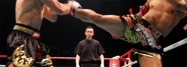 ESPORTE: Julio Borges, campeão de Muay Thai, realiza seminário