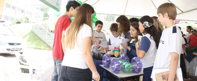 MEIO AMBIENTE: Feira de reciclagem