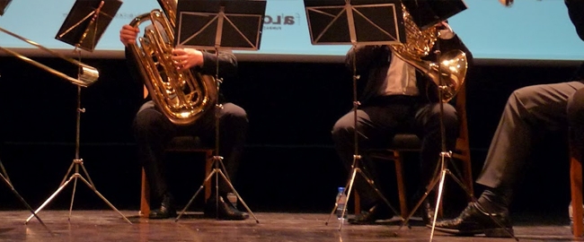 MÚSICA:  O Quinteto de Metais