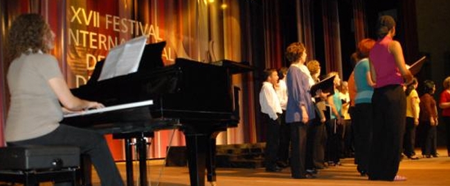 MÚSICA: XVII Festival Internacional de Carais