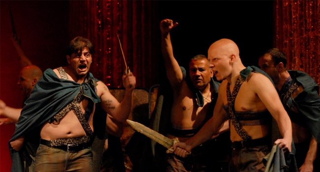 PROJETO UM OUTRO OLHAR: “CESARE DEVE MORIRE”