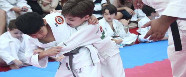 ESPORTE: Campeonato de Judô Mirim.