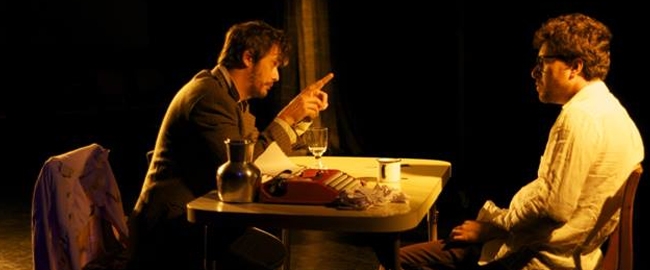 TEATRO: ''Entre paredes escuras''.