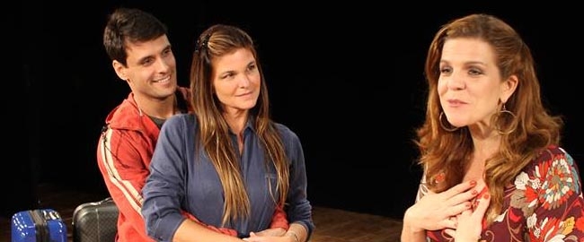 TEATRO: ''Feliz por Nada''.