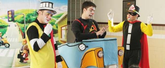 CONVITE AO TEATRO: “Sorrindo no Trânsito”