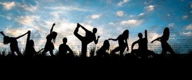 CONVITE À DANÇA:  “Metade” - Companhia Varanda de Paranavaí