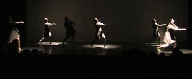 CONVITE À DANÇA:  “Lowcura” - Claté Cia de Dança