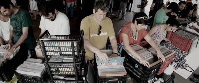 CULTURA: Feira do Clube do Vinil de Maringá