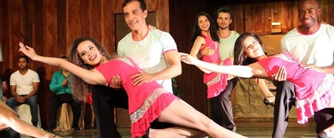 CONVITE À DANÇA: Dança de Salão - Studio Celso Dias