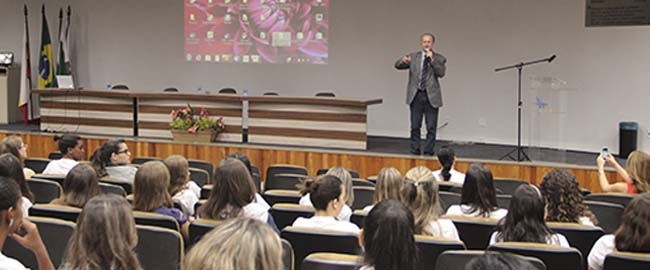 UNICESUMAR: Semana da Voz