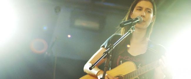 CONVITE À MÚSICA: Aline Luz