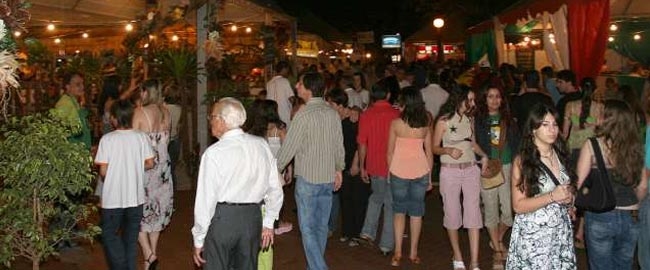 CULTURA E GASTRONOMIA: Festa dos Estados e das Nações 2017