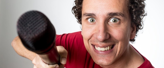 STAND UP: Rafael Portugal