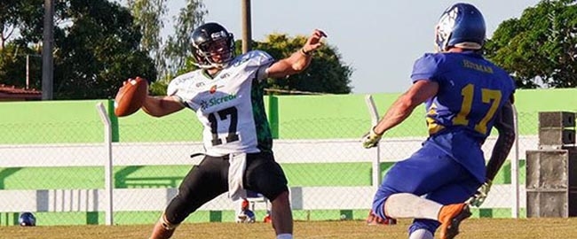 FUTEBOL AMERICANO: Maringá Pyros X  Curitiba Lions