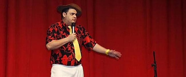 ESPETÁCULO: “A Inocência está Perdida” - Matheus Ceara 