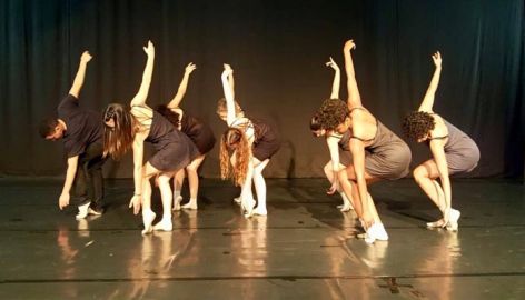 CONVITE À DANÇA: "Simplesmente" Cia Varanda de Dança
