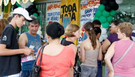 COMÉRCIO: Maringá Liquida