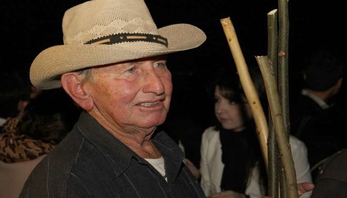 CURTA-METRAGEM: "Arraiá do seu Zico Borghi:festa e tradição"