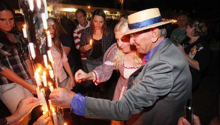 CURTA-METRAGEM: "Arraiá do seu Zico Borghi:festa e tradição"