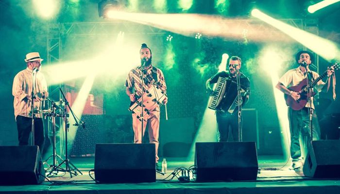 CONVITE À MÚSICA: "Banda Corda Crua"