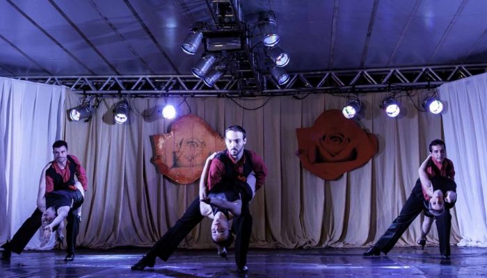 CONVITE À DANÇA: "O Baile"