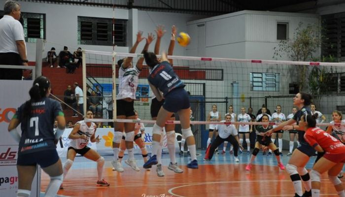 VÔLEI FEMININO: Superliga B - Maringá/Amavolei x Cefa (RS)