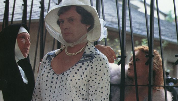 CONVITE AO CINEMA: "Num Ano de 13 Luas"