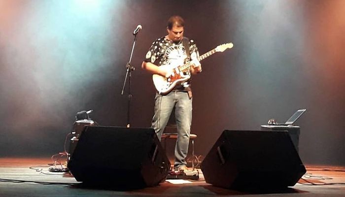 CONVITE À MÚSICA: Léo Nantes
