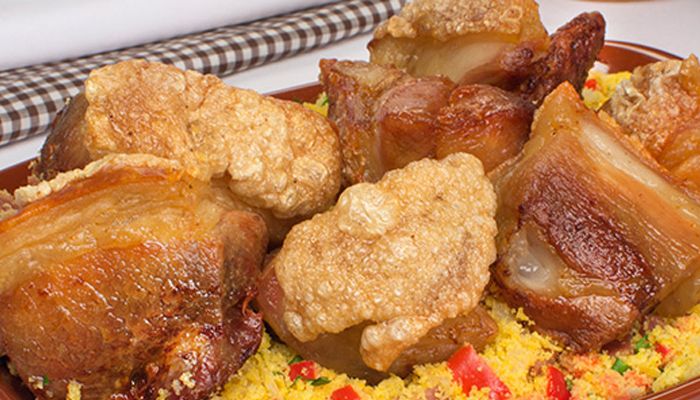 GASTRONOMIA: Festa da Leitoa Grelhada Dupla Face de Floresta