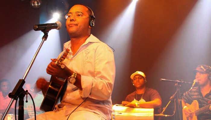 SHOW: "Sambinha" com Dudu Nobre