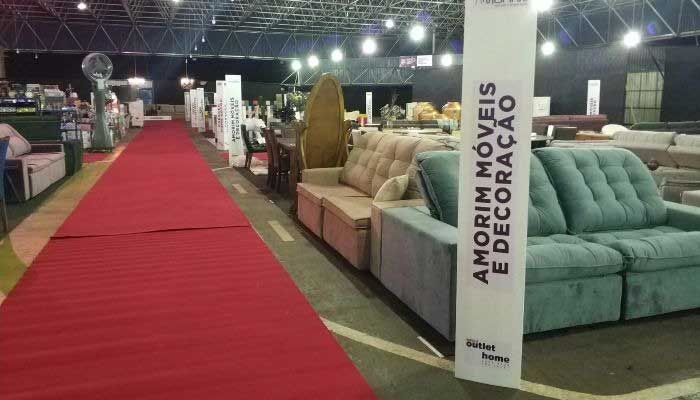 FEIRA DE MÓVEIS: Outlet Home