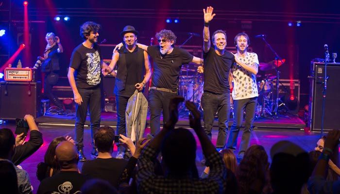 SHOW DA VIRADA: Titãs