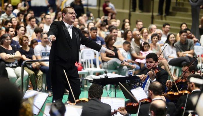 ORQUESTRA FILARMÔNICA UNICESUMAR: Concerto de Natal
