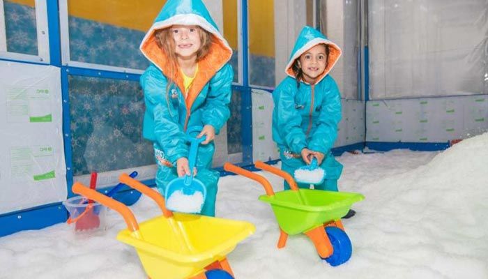FÉRIAS: A Incrível Fábrica de Neve