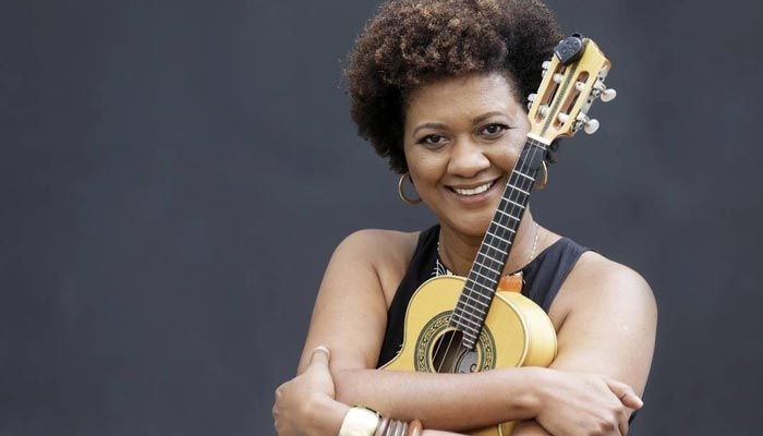 SHOW ONLINE: Nilze Carvalho