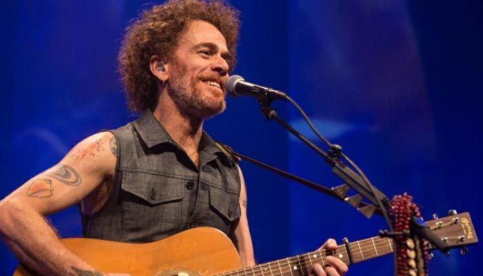 SHOW ONLINE: Nando Reis