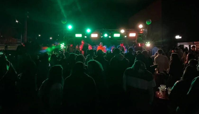 Baile de Ano Novo Fenda Bar