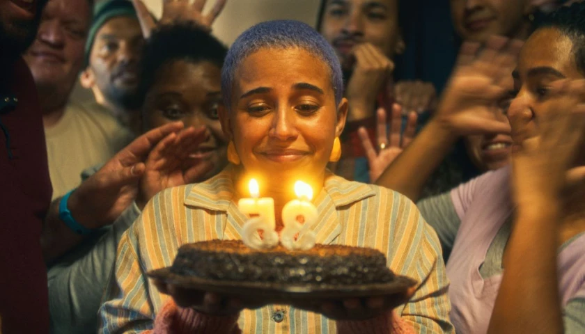 Cine 2 Coelhos: 'Nem toda história de amor acaba em morte'