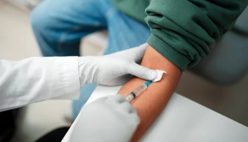 Curso Gratuito de Coleta de Sangue em Maringá