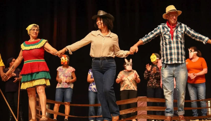 Curso Gratuito de Teatro e Oficina de Música