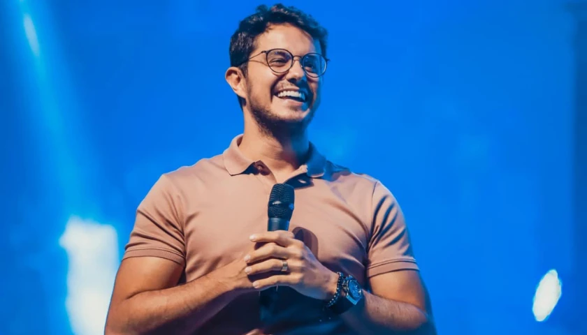 Deive Leonardo em Maringá