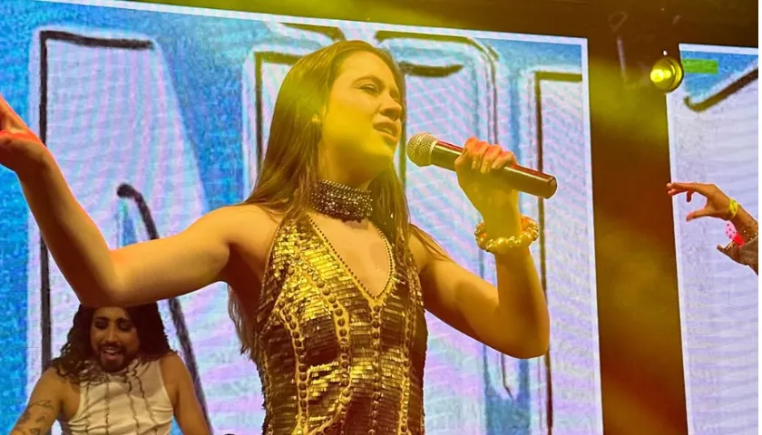 Escola De Popstar com Monik Da Moda em Maringá