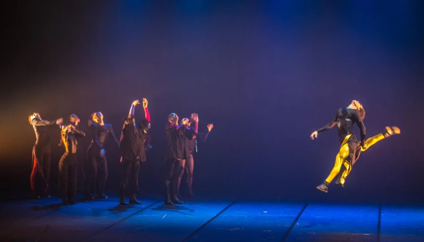 Espetáculo de dança: "Ziggy - Tributo a David Bowie!"