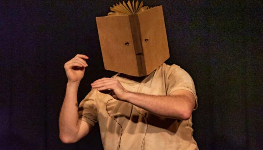 Espetáculo teatral: Livro-me com Fábio Lins em Maringá