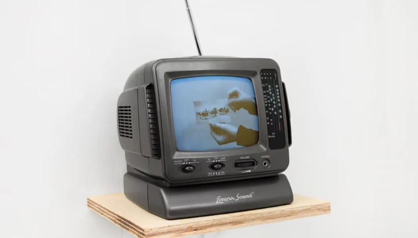 Exposição: Dossiê trocando figurinhas