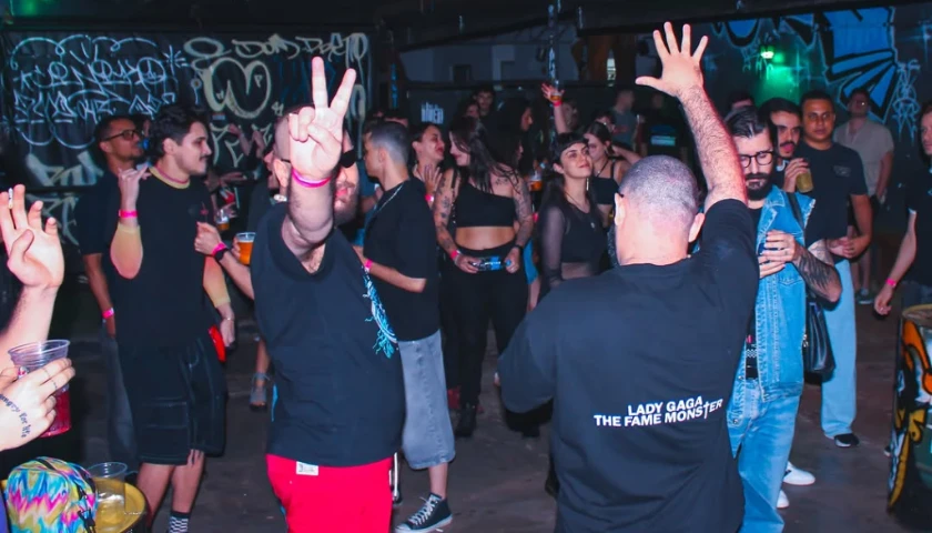 Festa Dance in the Dark – Especial 15 anos de Born This Way