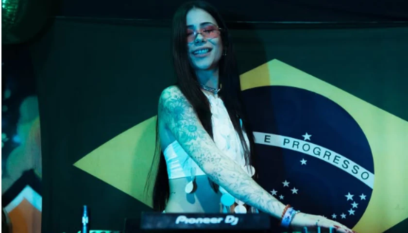 Lalli e Ju Novais